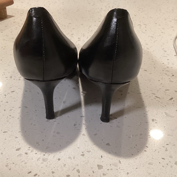 Elegant Black Women's Kitten Heels - Picture 3 of 5